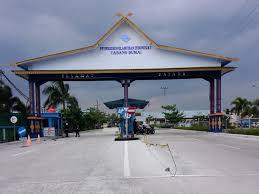 H-1 Jelang Imlek, Pelabuhan Dumai Dipadati Penumpang